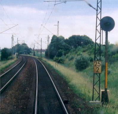 Sk-Vorsignal mit rundem Signalschirm