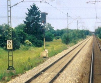 Halt in verkürztem Abstand erwarten