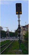 BÜ-Signal mit Reflektoren statt Lampen